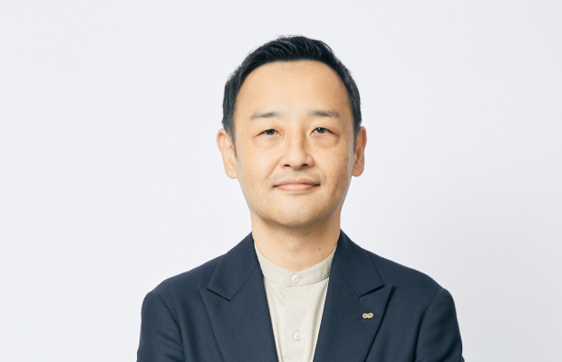 新谷 知泰